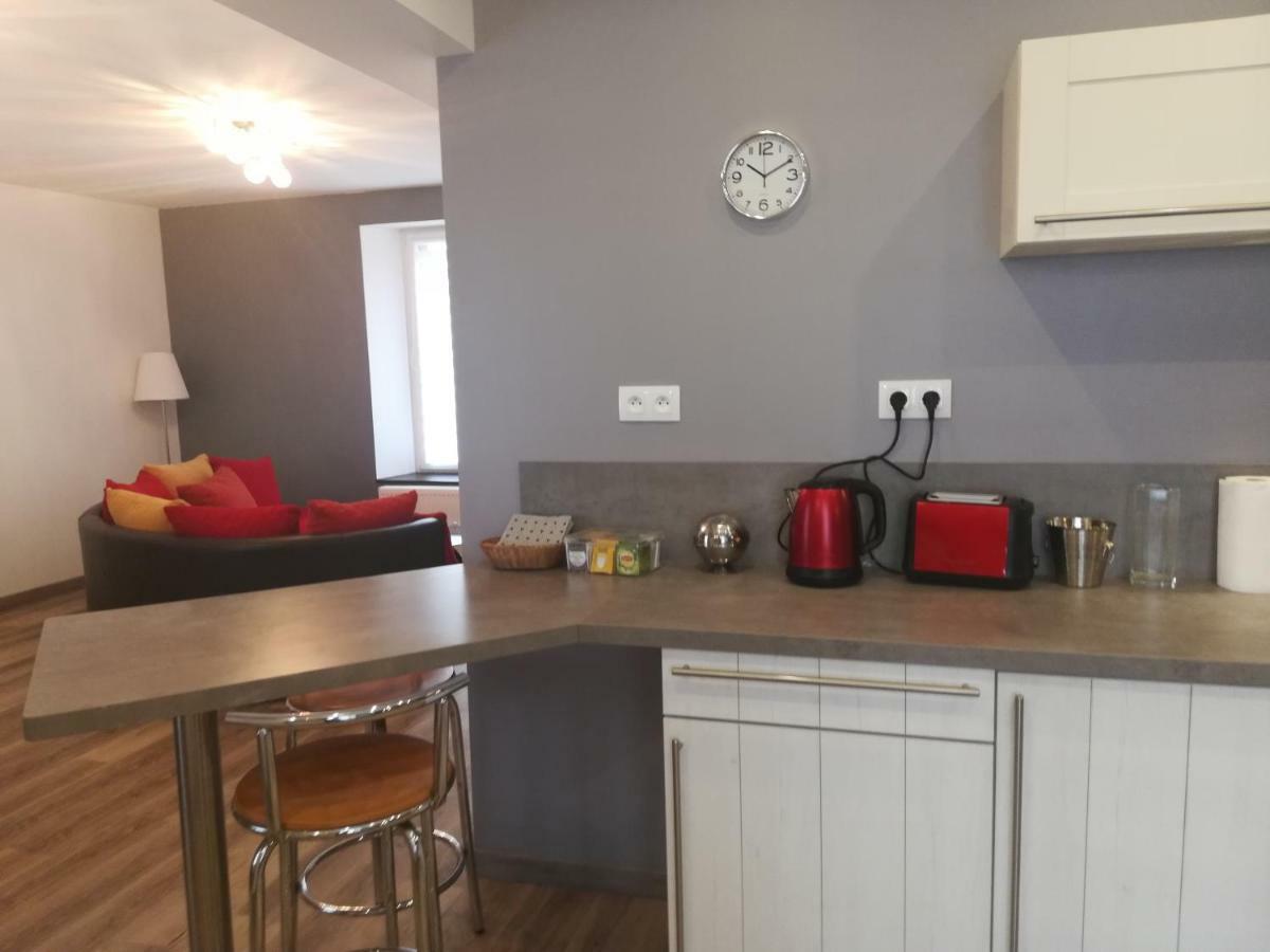 - Gite Appart Orchidee - Luneville - Sejour Famille Ou Pro - 2 Adultes & 2 Enfants Lunéville Exterior photo